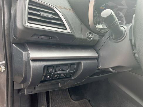 Used 2023 Subaru Crosstrek 2.5i Limited image 10