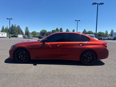 Used 2022 BMW M340i xDrive AWD/4WD image 4