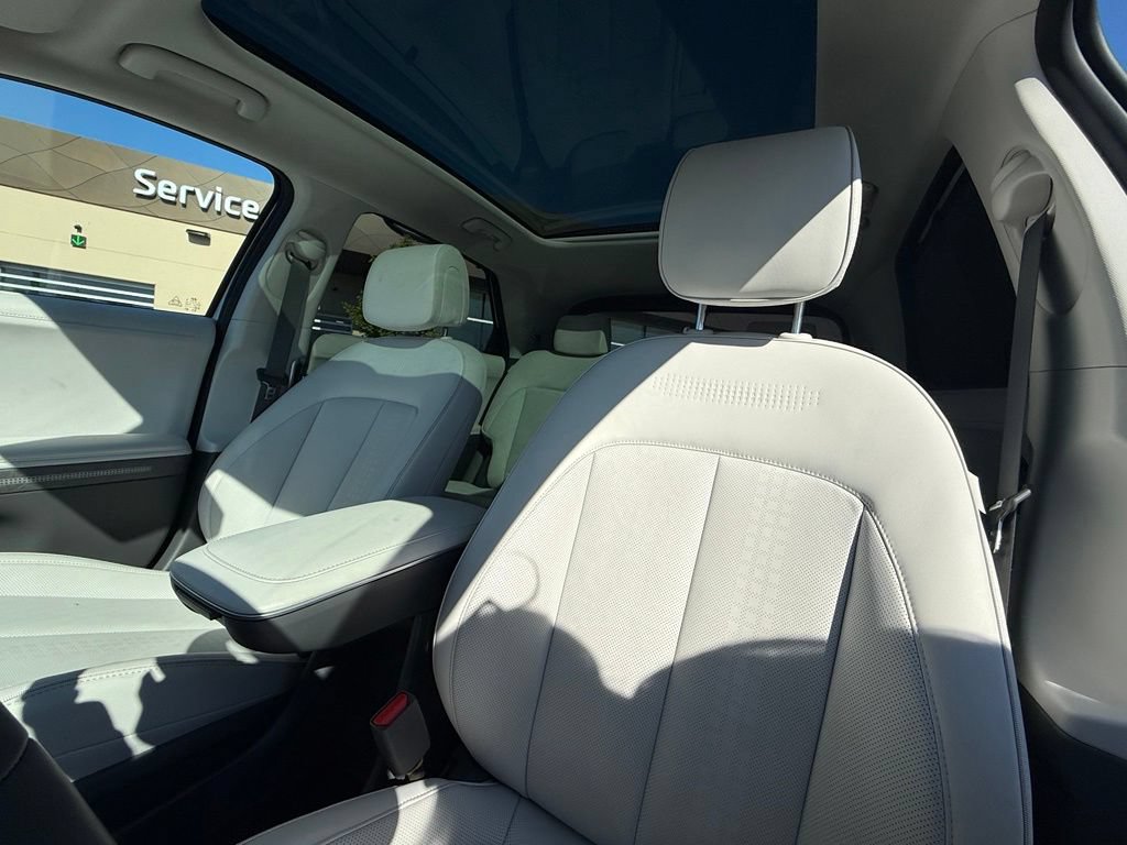 Certified 2024 Hyundai Ioniq 5 Limited AWD/4WD image 15