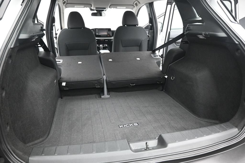 Used 2025 Nissan Kicks S FWD image 20