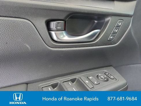 Certified 2025 Honda CR-V Sport-L image 11