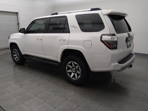 Used 2017 Toyota 4Runner TRD Off-Road AWD/4WD image 5