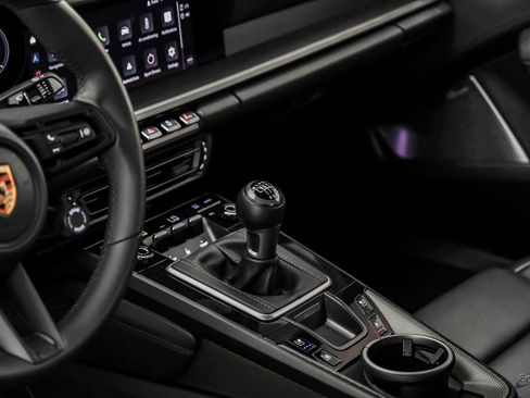 Used 2024 Porsche 911 Carrera GTS w/ Premium Package image 51