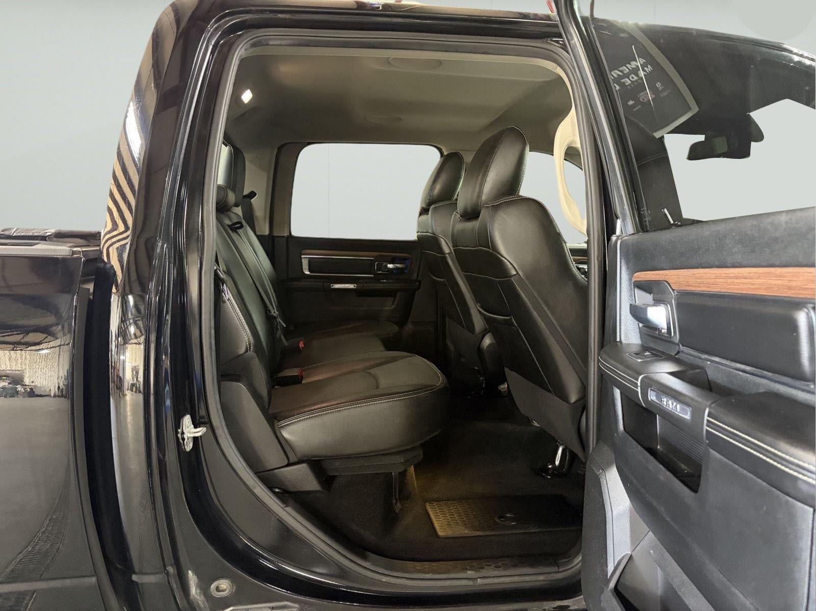 Used 2014 RAM 1500 Laramie AWD/4WD image 18