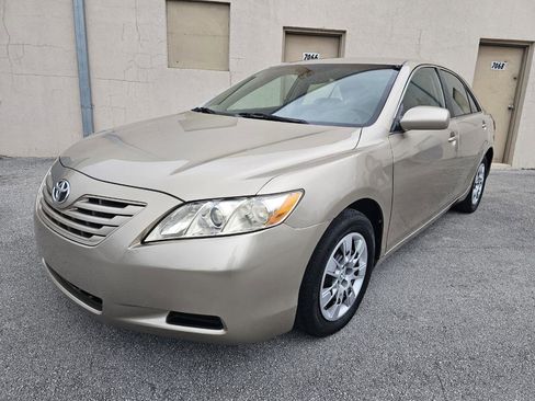 Used 2007 Toyota Camry LE FWD image 14