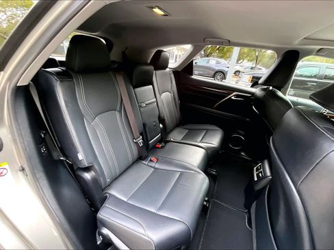 Used 2018 Lexus RX 350L image 19