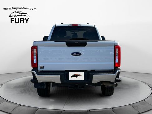 Used 2025 Ford F350 XLT w/ FX4 Off-Road Package AWD/4WD image 4