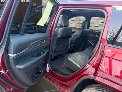 Used 2023 Jeep Grand Cherokee Overland w/ MOPAR Finishing Package image 26