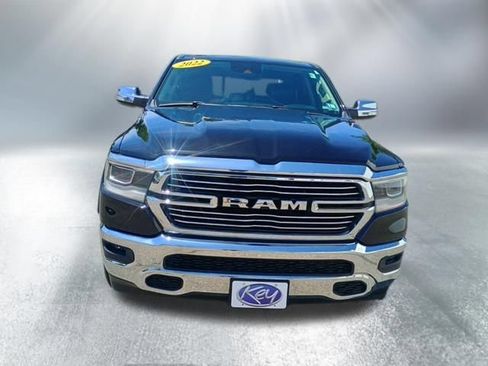 Used 2022 RAM 1500 Laramie AWD/4WD image 9