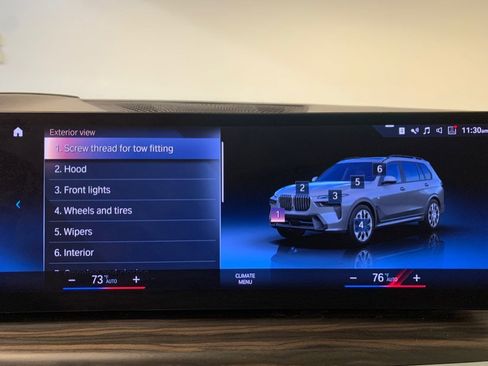Used 2023 BMW X7 xDrive40i w/ M Sport Package AWD/4WD image 37