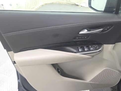Used 2021 Cadillac XT4 Premium Luxury w/ Sun And Sound Package AWD/4WD image 10