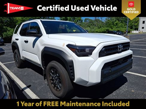 Used 2025 Toyota 4Runner SR5 AWD/4WD image 1