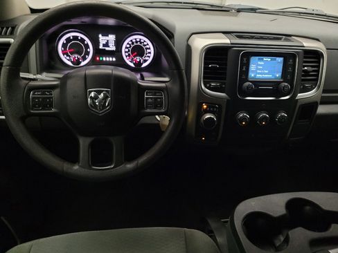 Used 2019 RAM 1500 Classic SLT AWD/4WD image 22