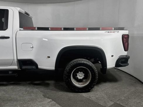 Used 2024 Chevrolet Silverado 3500 W/T AWD/4WD image 35