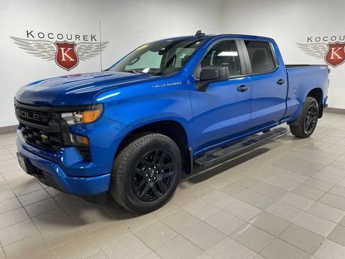 Used 2024 Chevrolet Silverado 1500 Custom AWD/4WD image 3