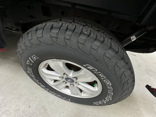 Used 2018 Ford F150 XLT w/ Equipment Group 301A Mid AWD/4WD image 28