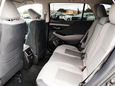 Used 2024 Subaru Outback Premium AWD/4WD image 22