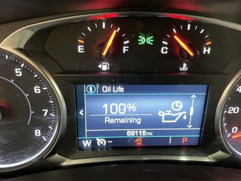 Used 2024 GMC Terrain SLE FWD image 15