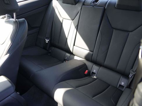 Used 2025 BMW 430i Coupe w/ Convenience Package image 25