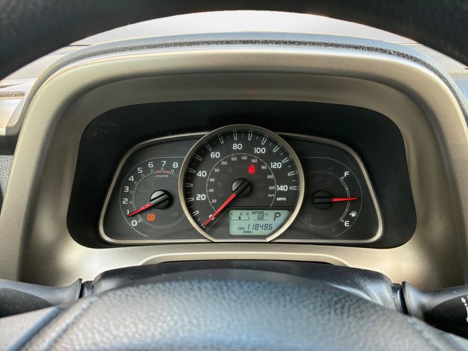 Used 2013 Toyota RAV4 XLE AWD/4WD image 14