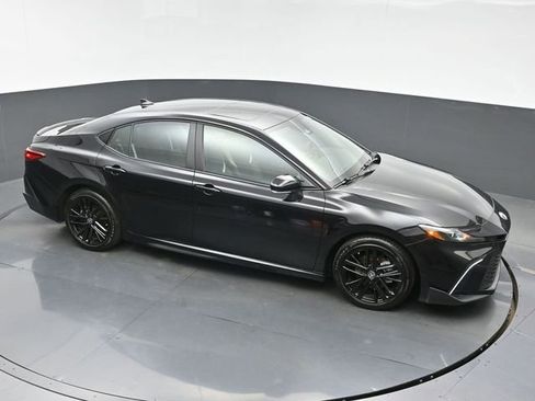 Used 2026 Toyota Camry SE w/ Multimedia Upgrade Package FWD image 33