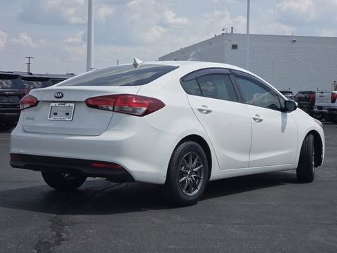 Used 2018 Kia Forte LX FWD image 15