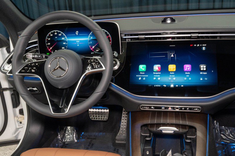 New 2027 Mercedes-Benz E 450 4MATIC All-Terrain Wagon image 19