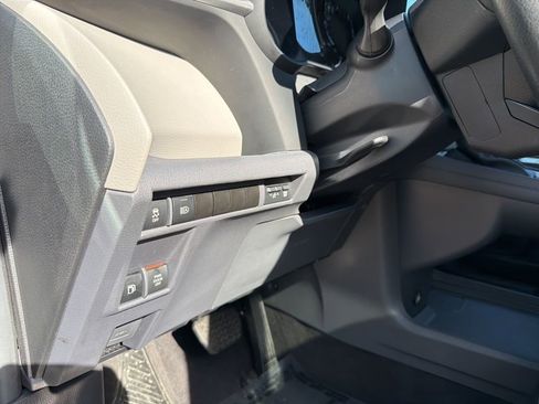 Used 2024 Toyota Sienna XLE image 14