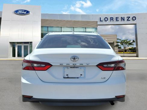 Used 2021 Toyota Camry LE FWD image 6