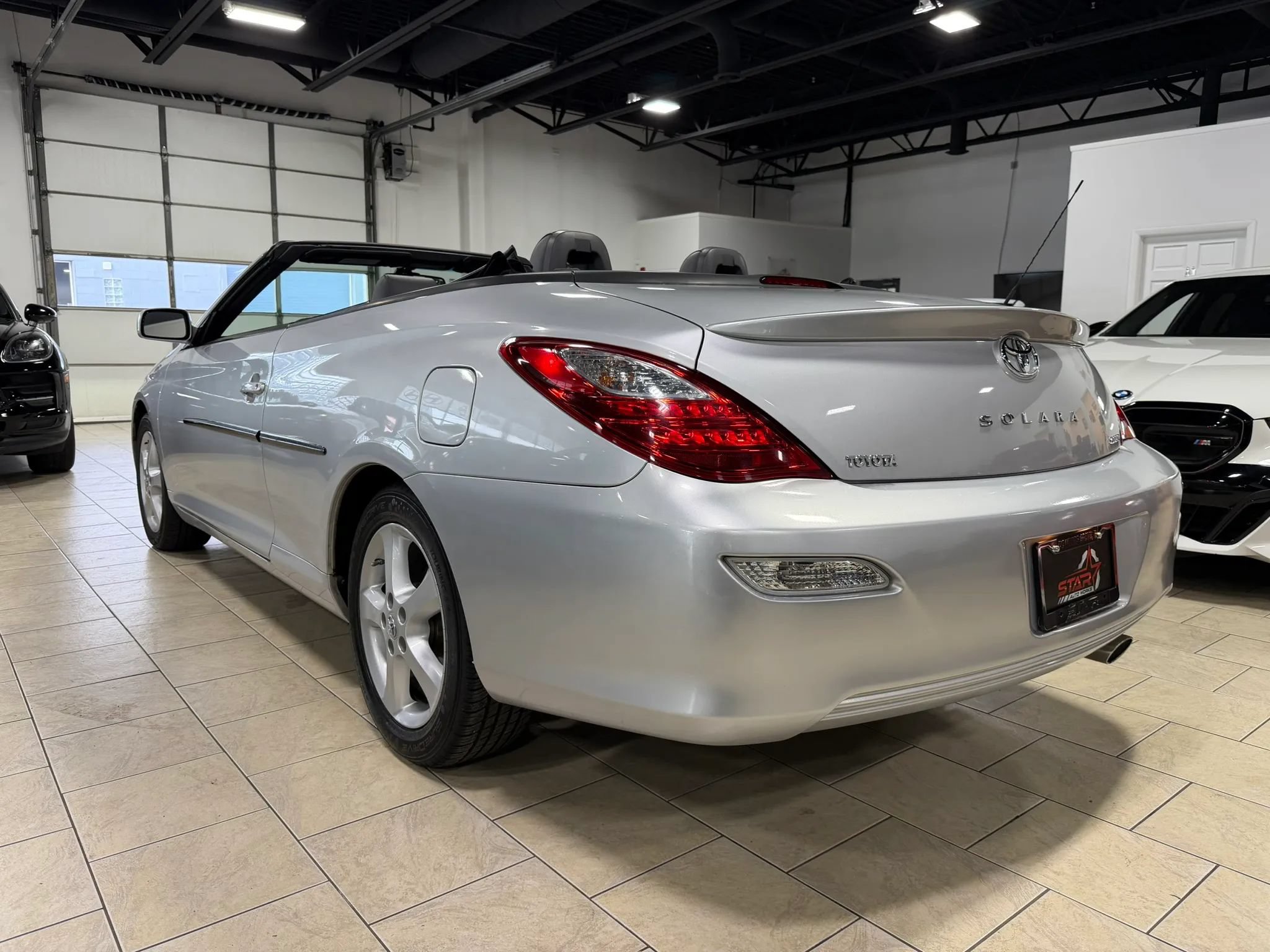 Used 2008 Toyota Solara SLE FWD image 4