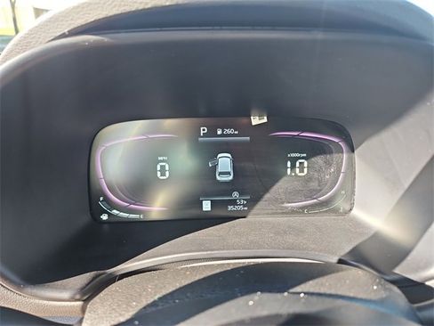 Used 2023 Kia Soul LX w/ LX Technology Package image 12