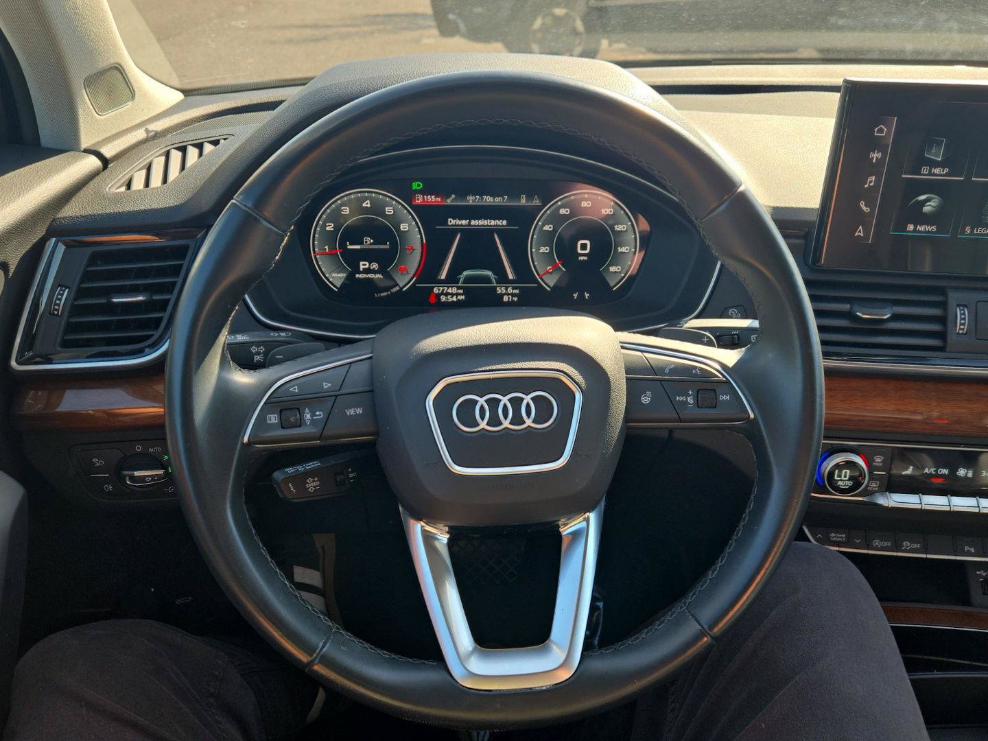Used 2023 Audi Q5 2.0T Premium Plus w/ Premium Plus Package AWD/4WD image 17