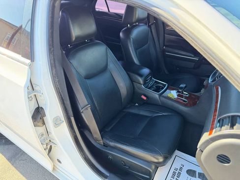 Used 2012 Chrysler 300 Limited RWD image 32