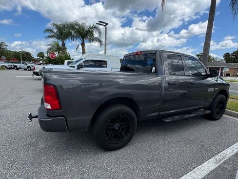 Used 2017 RAM 1500 Express w/ Express Value Package RWD image 4