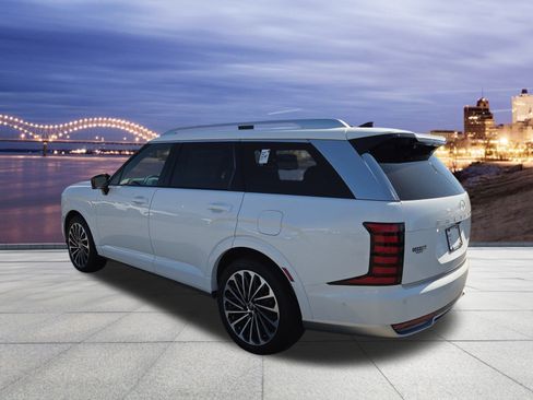 New 2026 Hyundai Palisade Calligraphy FWD image 3