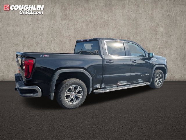 Used 2022 GMC Sierra 1500 SLE AWD/4WD image 9