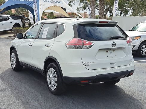 Used 2015 Nissan Rogue S image 4