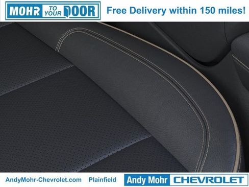 New 2026 Chevrolet Suburban Premier AWD/4WD image 21