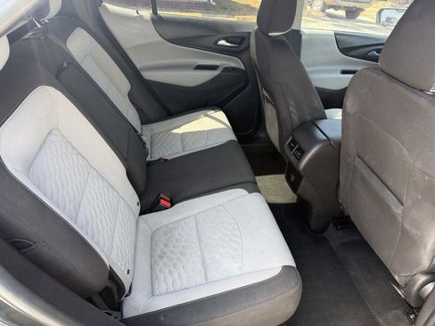 Used 2018 Chevrolet Equinox LS w/ LPO, Cargo Package image 11