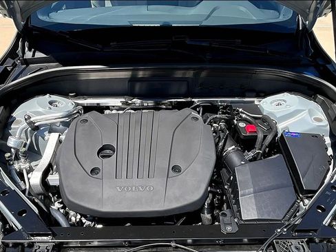 New 2026 Volvo XC60 B5 Plus w/ Protection Package Premier image 23