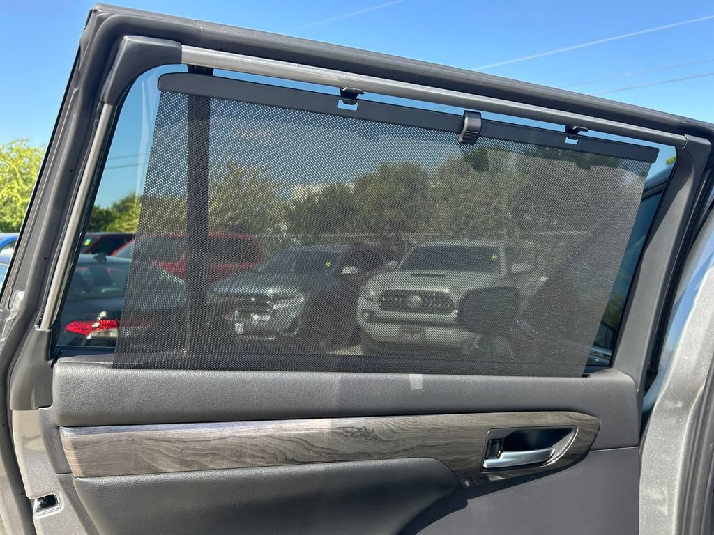 Certified 2026 Toyota Highlander Platinum AWD/4WD image 18