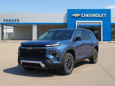 New 2026 Chevrolet Traverse Z71 w/ Enhanced Driving Package AWD/4WD image 1
