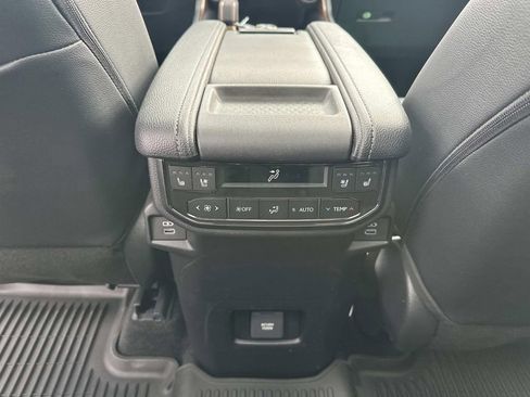 New 2026 Toyota Grand Highlander MAX Platinum image 15