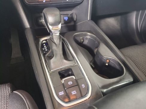 Used 2020 Hyundai Santa Fe SEL image 21