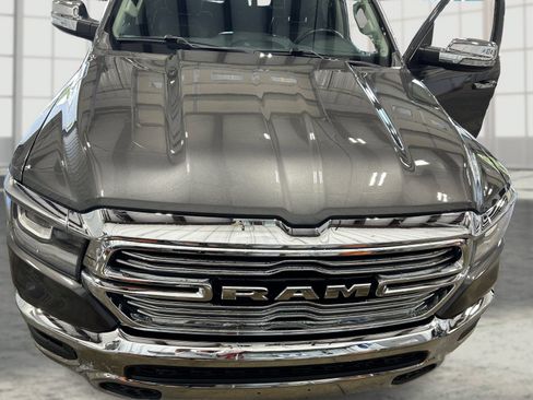 Used 2022 RAM 1500 Laramie AWD/4WD image 19
