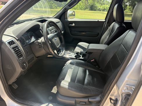 Used 2012 Ford Escape Limited AWD/4WD image 9