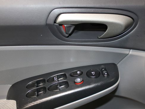 Used 2010 Honda Civic LX image 9