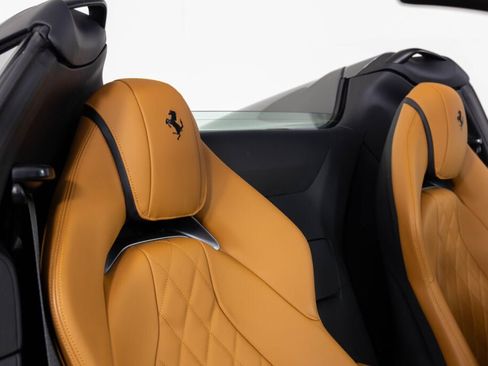 Used 2023 Ferrari 812 GTS RWD image 30