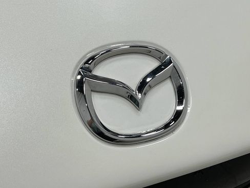 Used 2020 MAZDA MX-5 Miata RF Grand Touring RWD image 36