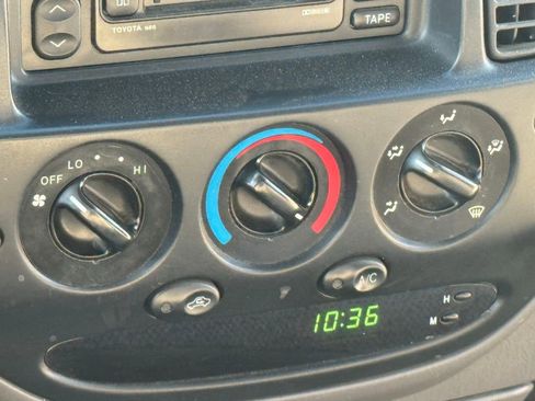 Used 2002 Toyota Tundra SR5 image 26